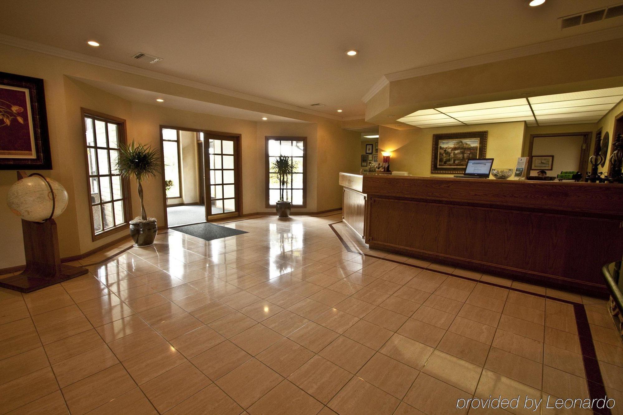 The Inn At Tallgrass Уичита Екстериор снимка